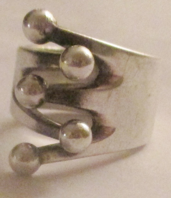 xxM1067M Anna Greta Eker for Norway Design, silver Ball ring